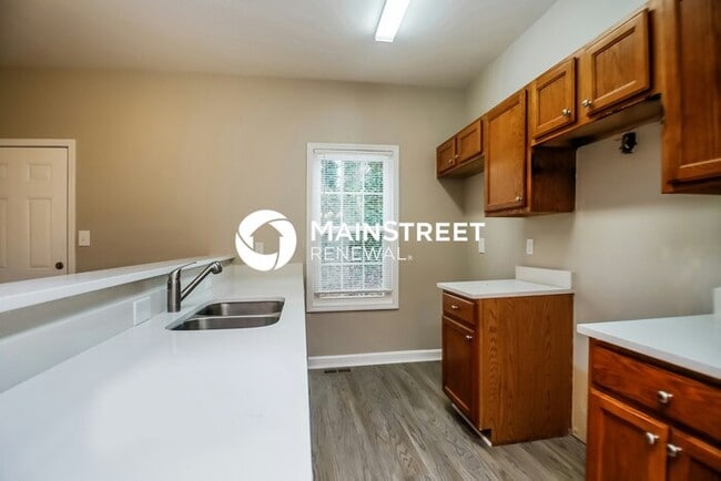 Building Photo - 3 Bedroom Pet-Friendly Home in Atlanta, GA...