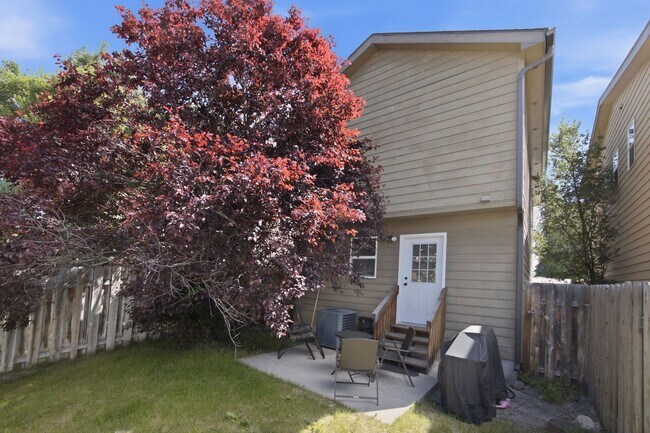 Building Photo - Two Bedroom Condominium located in Central Missoula