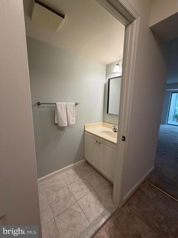 Building Photo - 14809 Pennfield Cir