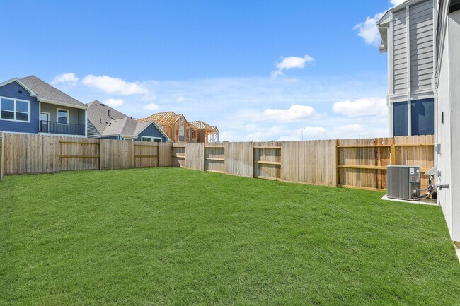 Building Photo - 9414 Spring Rain Dr