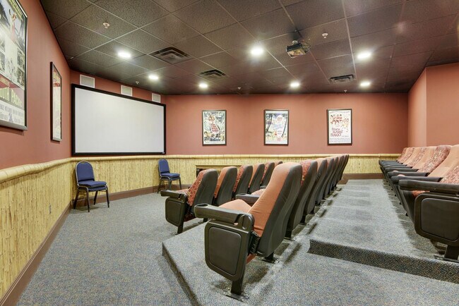 Building Photo - 15100 Front Beach Rd