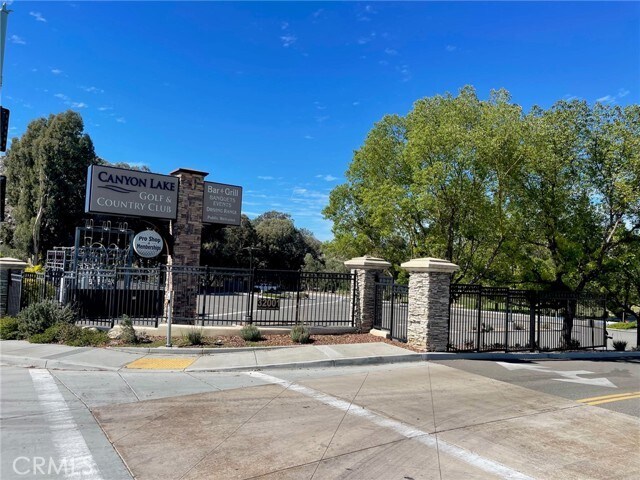 Building Photo - 29000 Scout Ct