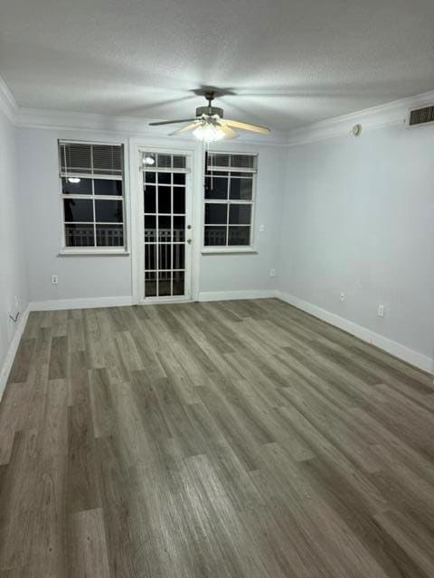 Building Photo - 9905 Baywinds Dr