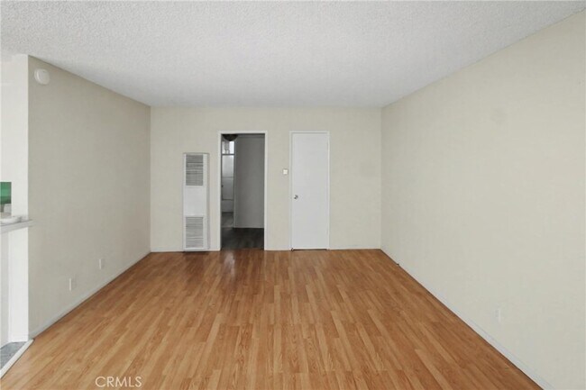 Building Photo - 13609 Van Ness Ave