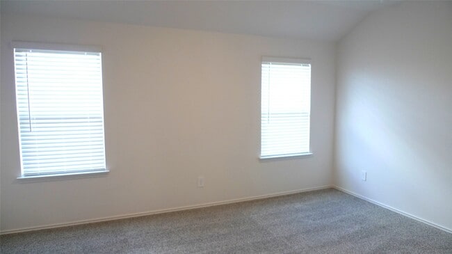 Building Photo - 3715 Zoeys Wy