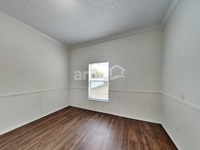 Building Photo - 3533 SW Viceroy St