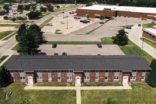 Building Photo - Brentwood Apartments