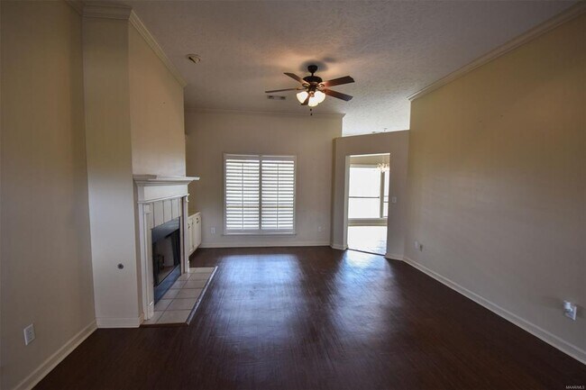 Building Photo - 1691 Rambling Brook Ln