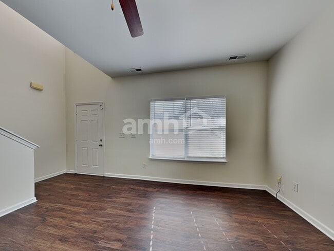 Building Photo - 15730 Lakepoint Forest Dr