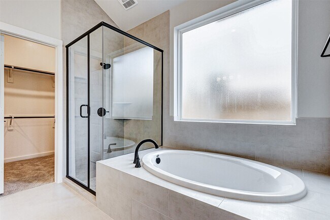 Building Photo - 1214 Timber Brk Dr