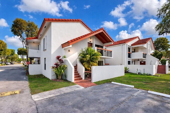 Building Photo - 7525 SW 153rd Pl