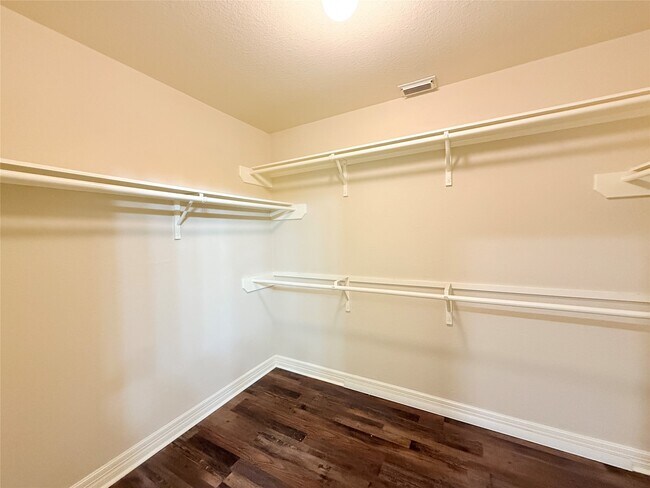 Building Photo - 8538 Ruby River Ln