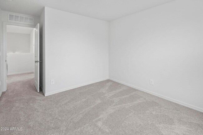 Building Photo - 9637 W Agora Ln