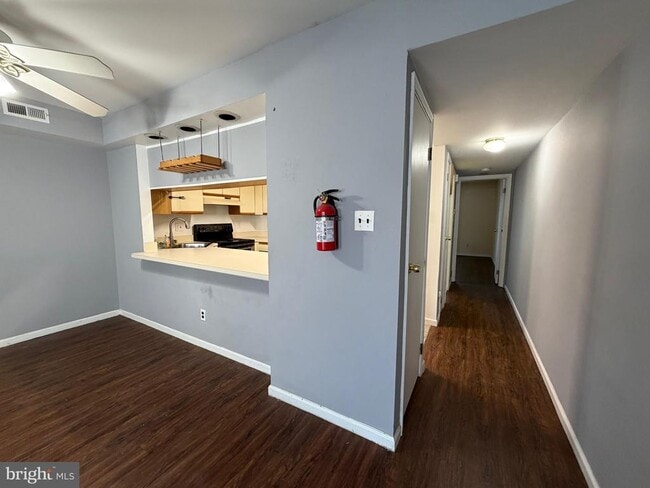 Building Photo - 316 Park Pl Dr