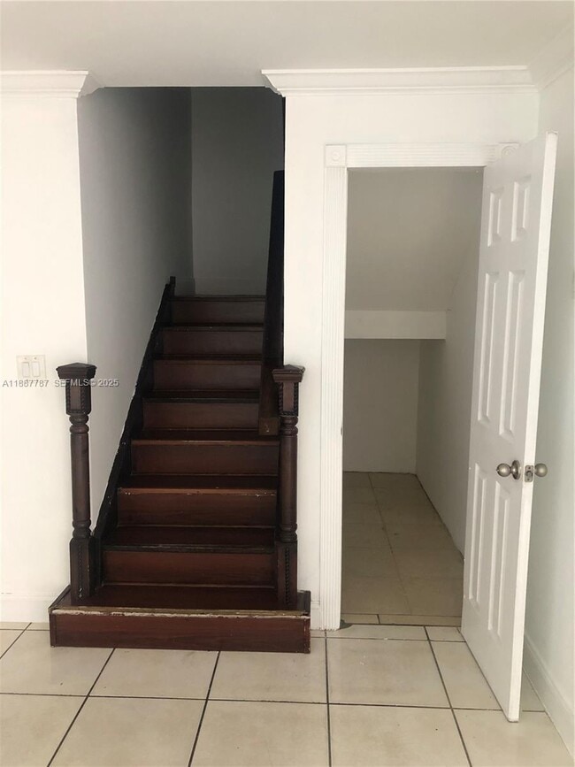 Building Photo - 19319 NW 54th Ct