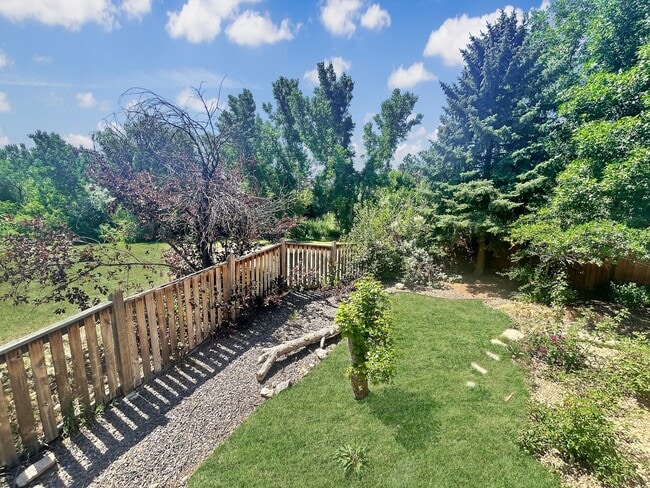 Building Photo - $0 DEPOSIT OPTION. DESIRABLE DAKOTA STATIO...