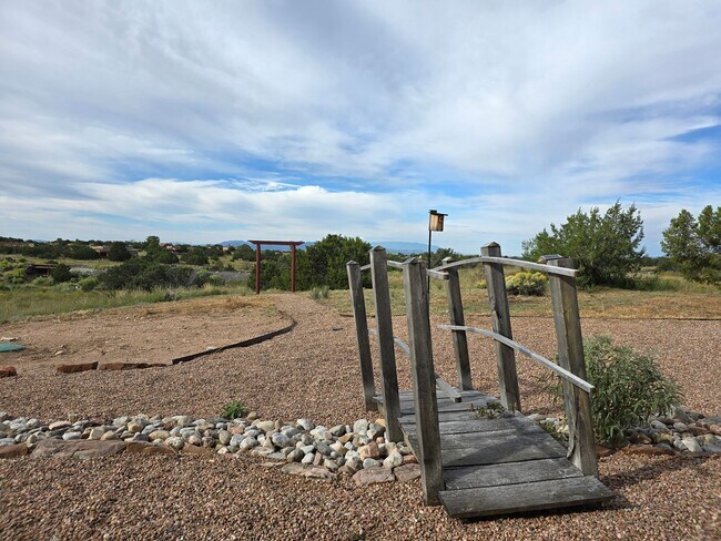 Building Photo - 74 Monte Alto Rd