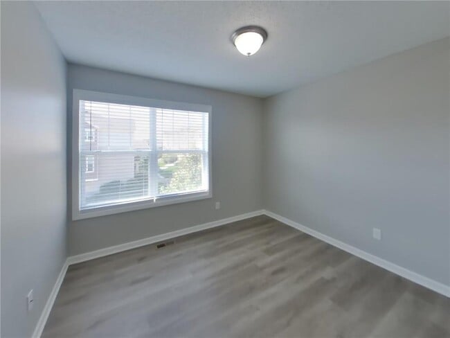 Building Photo - 8303 Norwood Ln N