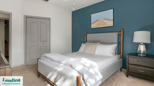 Building Photo - 1505 Fort Clarke Blvd