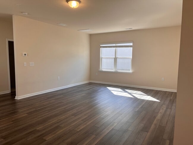Building Photo - 1115 Flyfish Ave