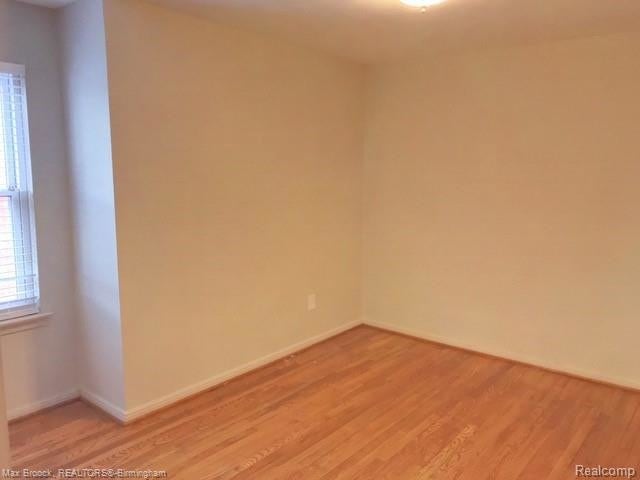 Building Photo - 21437 Kingsville St
