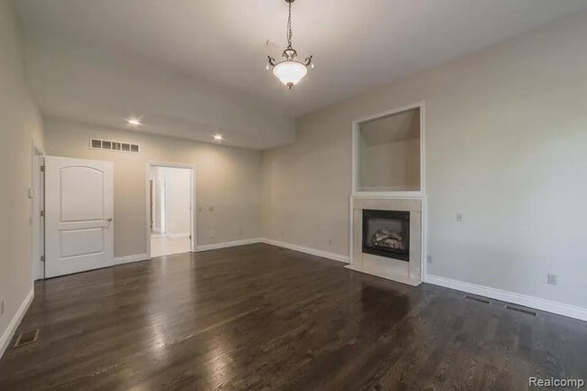 Building Photo - 1591 Eagle Trail