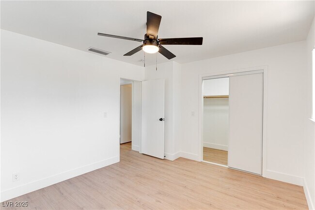 Building Photo - 1521 Elizabeth Ave