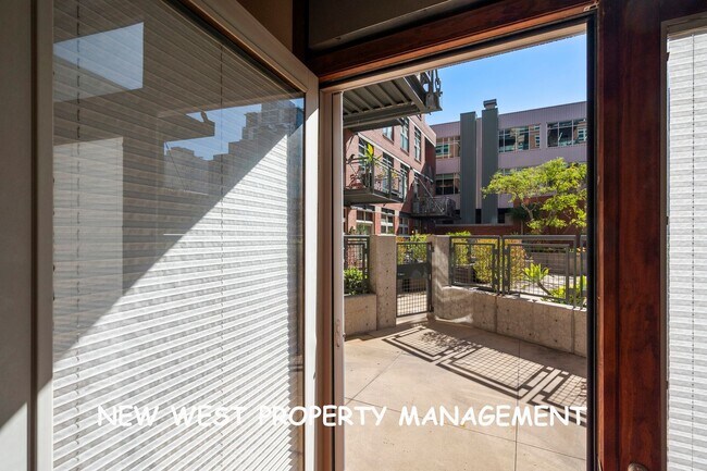 Building Photo - Expansive East Village 2-Bedroom at Parklo...