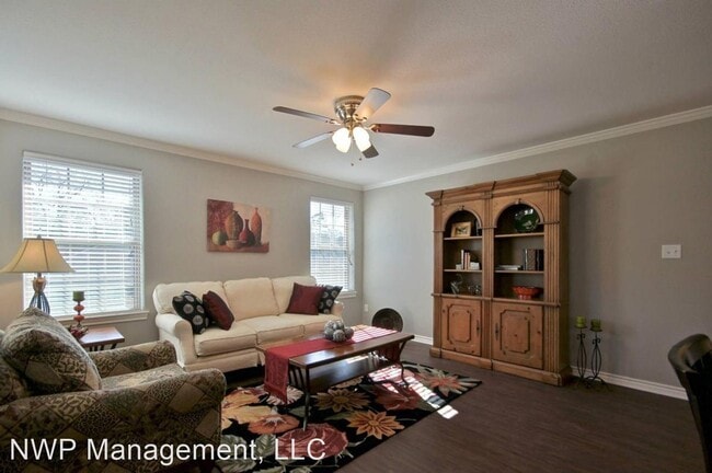 Building Photo - 3 br, 2 bath House - 3965 Cottage Drive