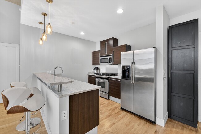 Building Photo - 4100 Forest Park Ave