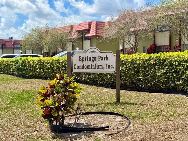 Building Photo - 3253 NW 104th Ave