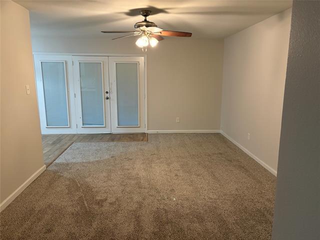 Building Photo - 2410 Viva Dr