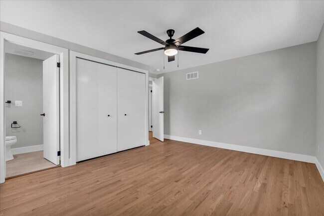 Building Photo - 3729 Boulder Dr