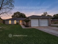 Building Photo - 2902 Early Turn Dr
