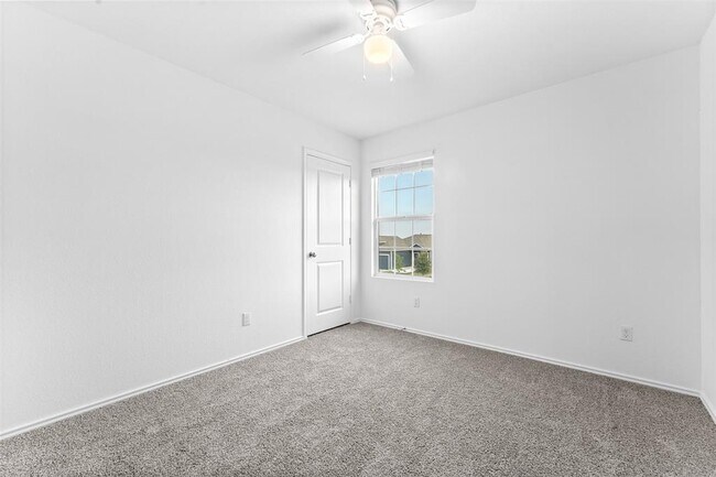 Building Photo - 130 Soapstone Pass