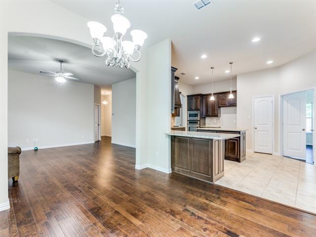 Building Photo - 521 Corriente Trail