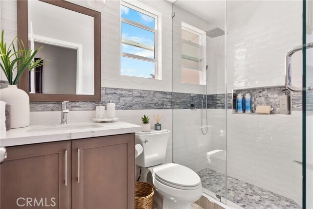 Building Photo - 313 Alvarado Pl