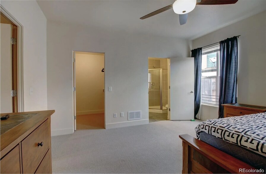 Building Photo - 2360 S Wheeling Cir