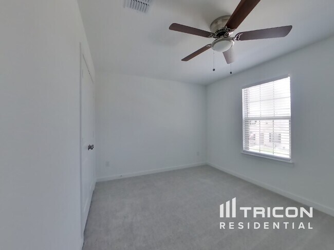 Building Photo - 2708 Brushy Lk Dr