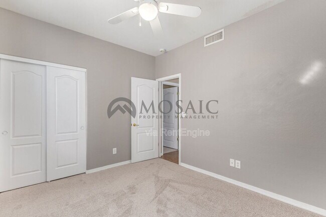 Building Photo - 13719 N 93rd Way