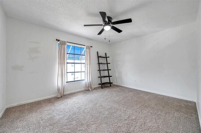 Building Photo - 745 Pinellas Bayway S