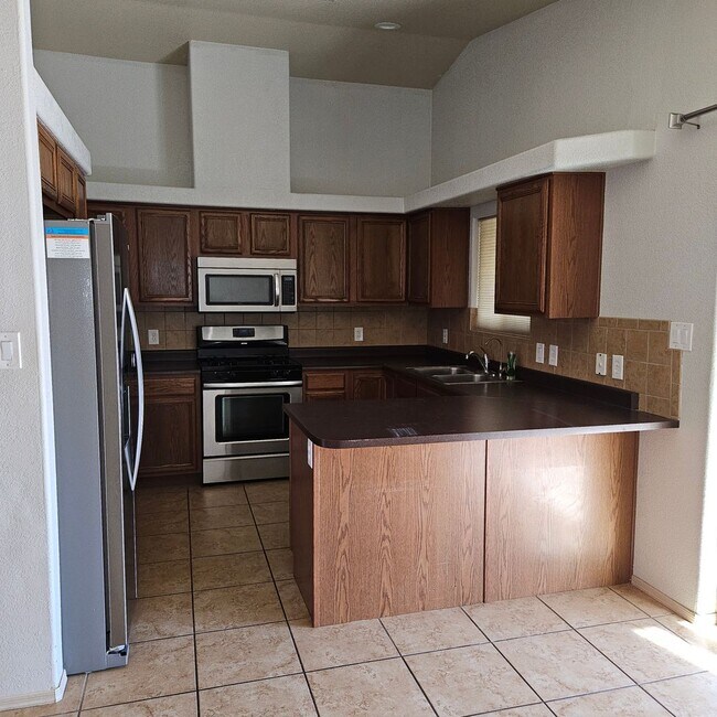Building Photo - Rental in Araby Crossing