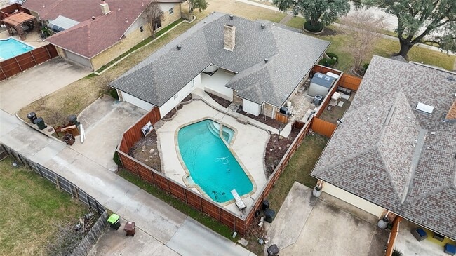 Building Photo - 3609 Brookshire Dr