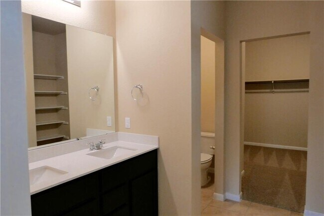Building Photo - 6817 Ranchito Dr