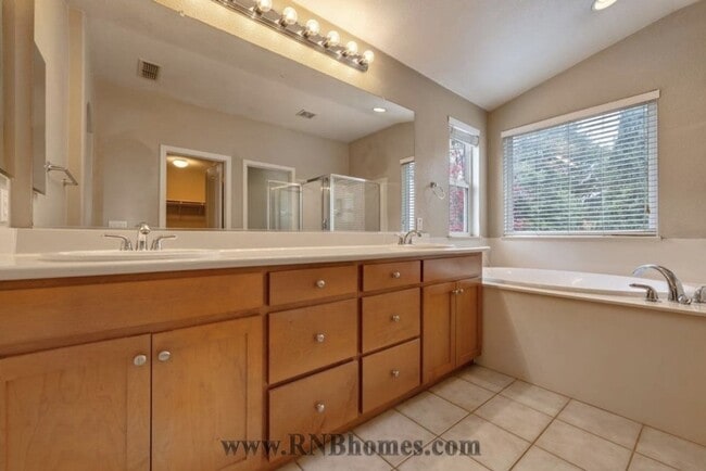 Building Photo - 4050 Aitken Dairy Rd