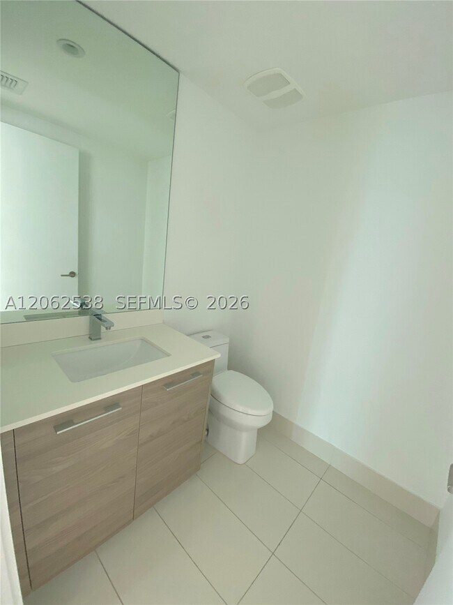 Building Photo - 1300 S Miami Ave