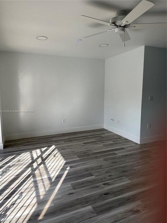Building Photo - 3 br, 2 bath House - 15348 SW 70th Ln