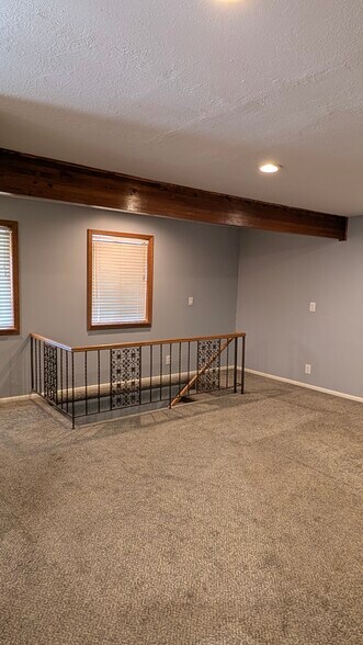 Family Room - 2135 Adams Ave