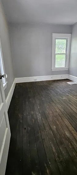 Building Photo - 581 E 114th St