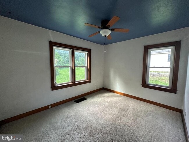Building Photo - 4599 Carlisle Rd